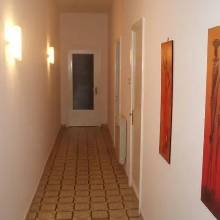 Bed & Breakfast Li Cuti Aeroporto di Catania Fontana Rossa